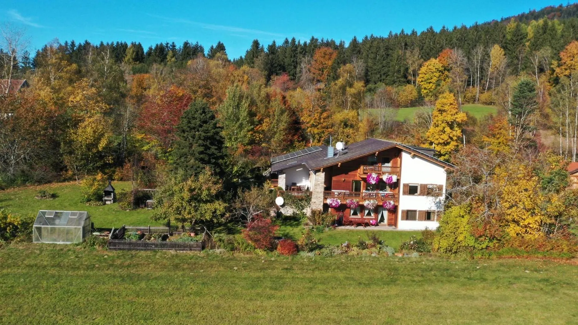 Apartment Landhaus Wildfeuer In Kirchdorf Im Wald